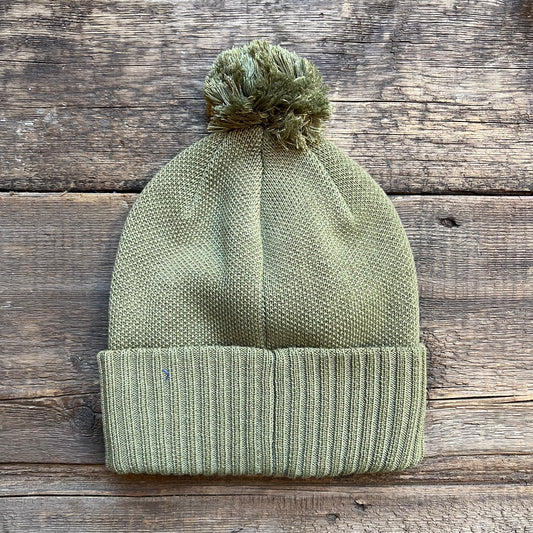 Powder Town Beanie, Line Logo Ridge Patch: Wyoming Green
