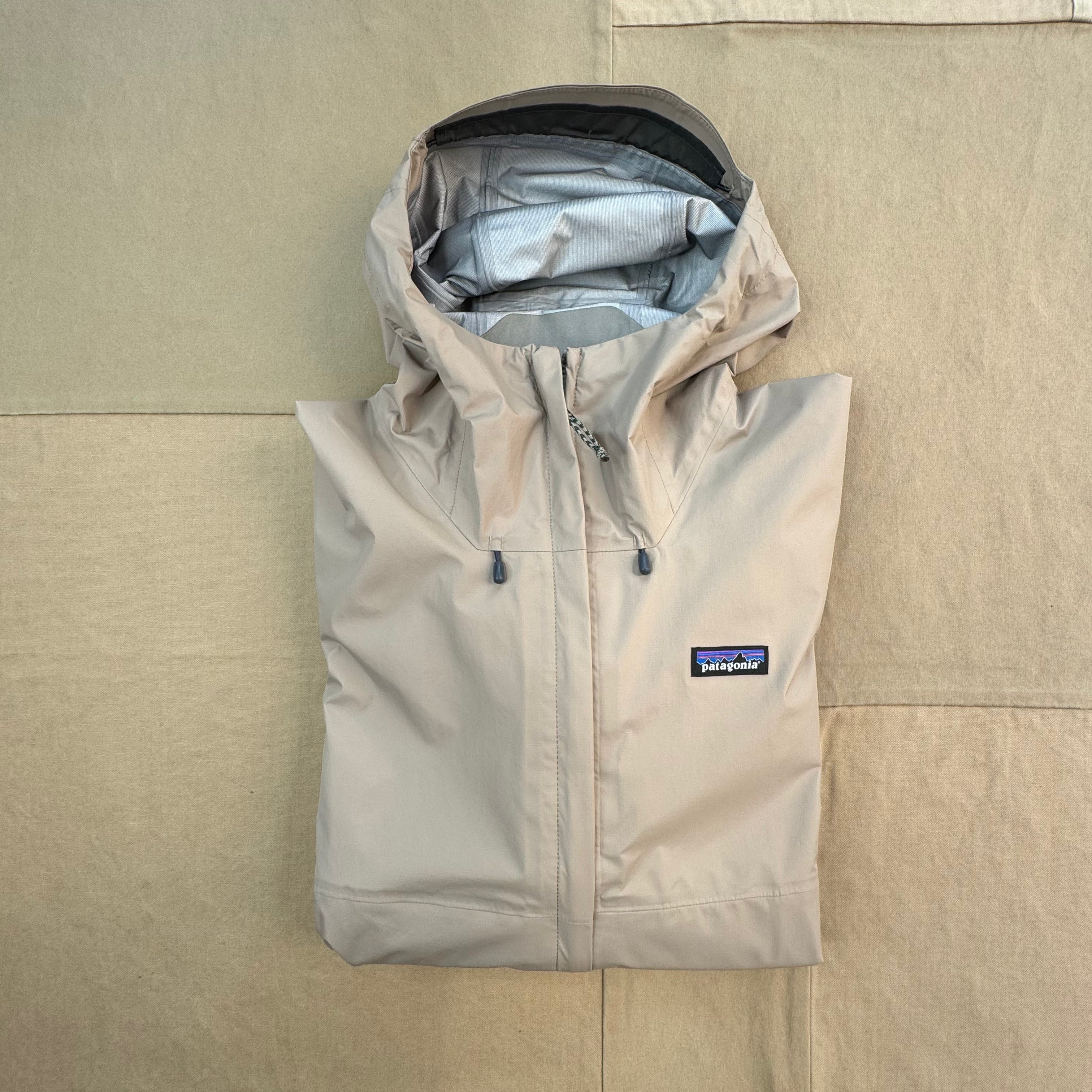 Patagonia torrentshell mojave khaki hotsell