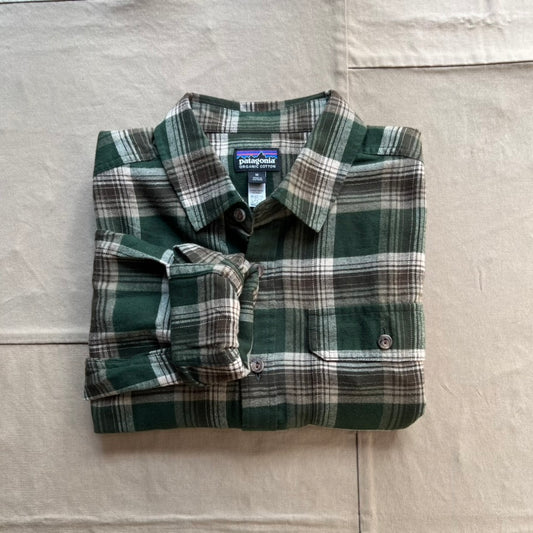 Men's Long Sleeve Lightweight Fjord Flannel Shirt, Cozy Cabin Treeline Green