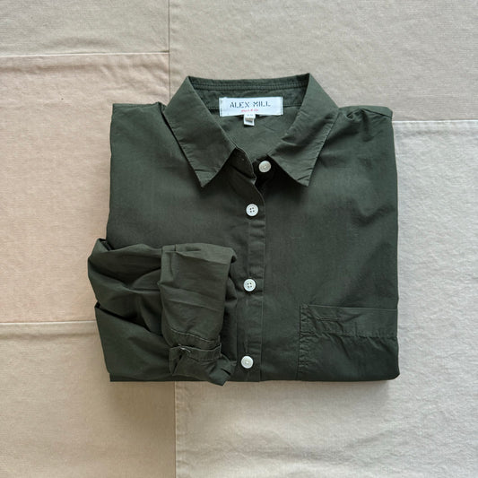 Jo Standard Shirt in Paper Cotton, Pine Needle