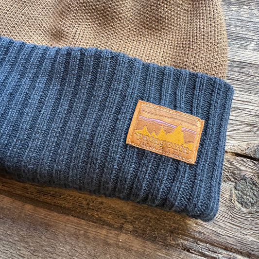 Powder Town Beanie, Synched '73 Skyline: Shelter Brown