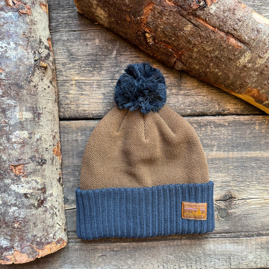 Powder Town Beanie, Synched '73 Skyline: Shelter Brown