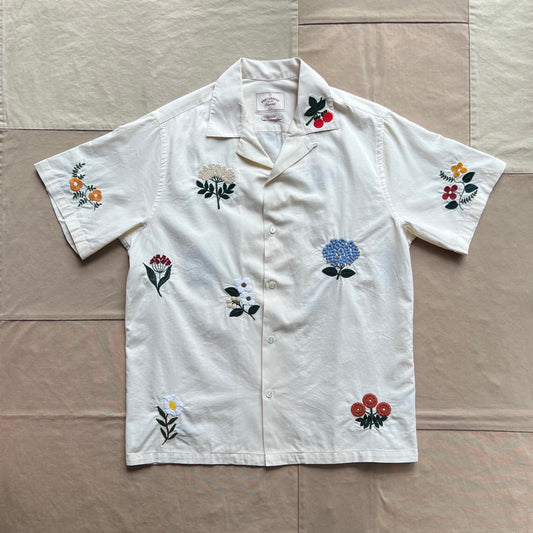 Embroidered Flowers Camp Collar Shirt, Cream