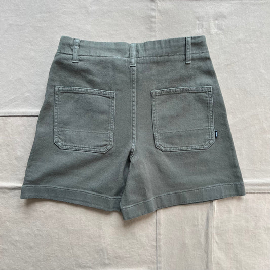 Yarrel Short, Olive