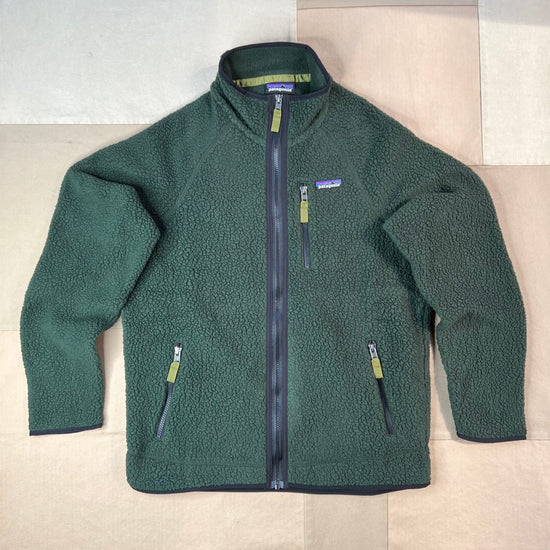 Men's Retro Pile Jacket, Old Growth Green – SAULT New England Men's Retro Pile Jacket, Old Growth Green – SAULT New England