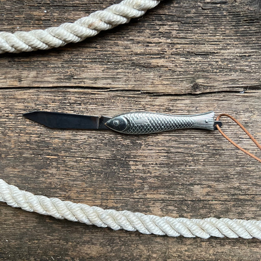 Fingerling Fish Knife