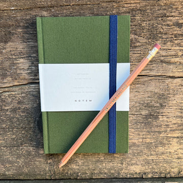 Small Notebook w/ Elastic Band, Green